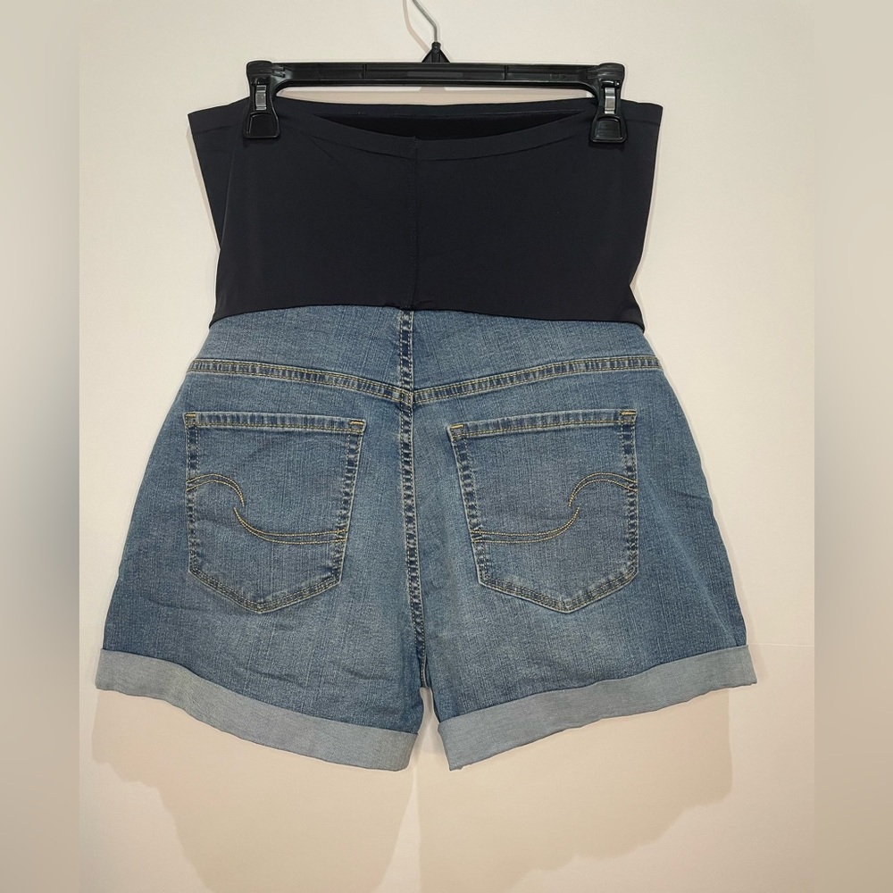 Levi Strauss Blue Maternity Jean shorts with Waistband size Large NWOT - Picture 2 of 9